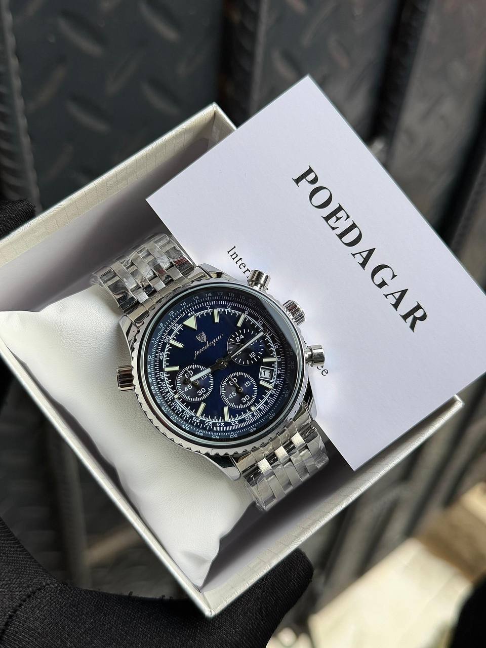 silver black face1 male wrist watch